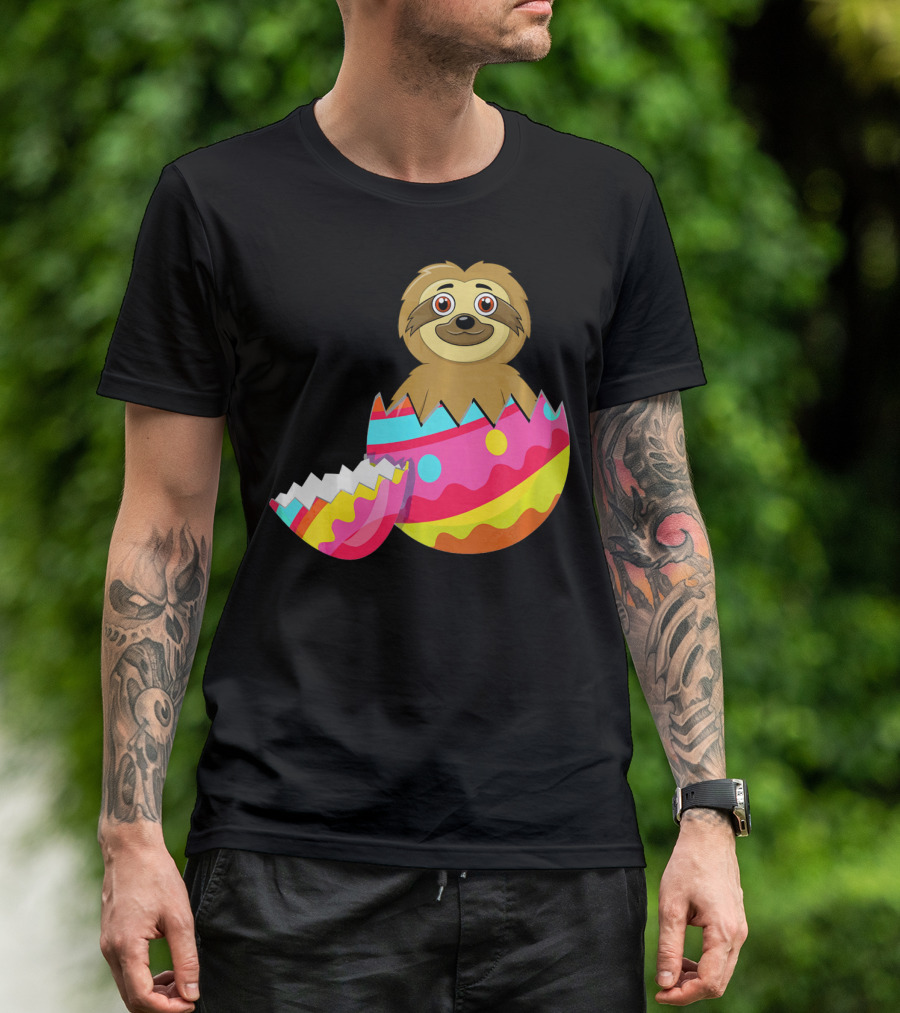 Funny Sloth Easter Egg Decorated Colorful Eggshell T-Shirt