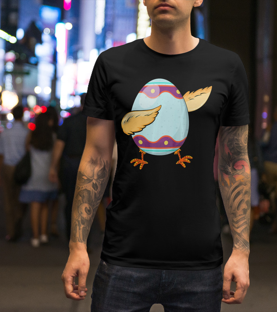 Happy Easter Day Funny Dabbing Egg With Wings And Feet T-Shirt
