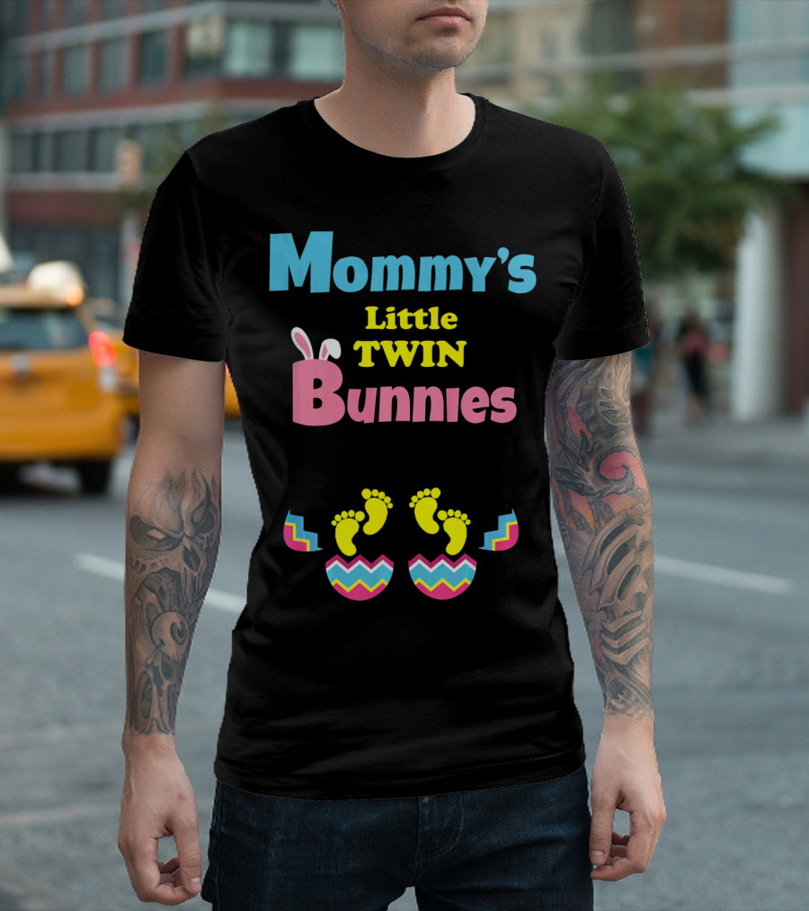 Mommy's Little Twin Bunnies Easter Expecting Mom Twins Pregnancy Ann T-Shirt