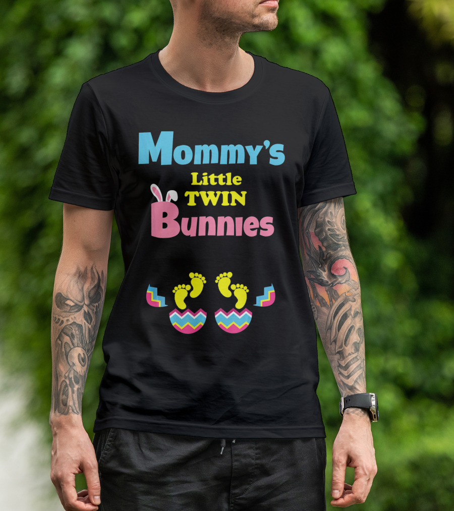 Mommy's Little Twin Bunnies Easter Expecting Mom Twins Pregnancy Ann T-Shirt