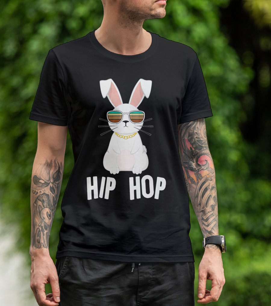 Hip Hop Bunny With Sunglasses And Gold Chain T-Shirt