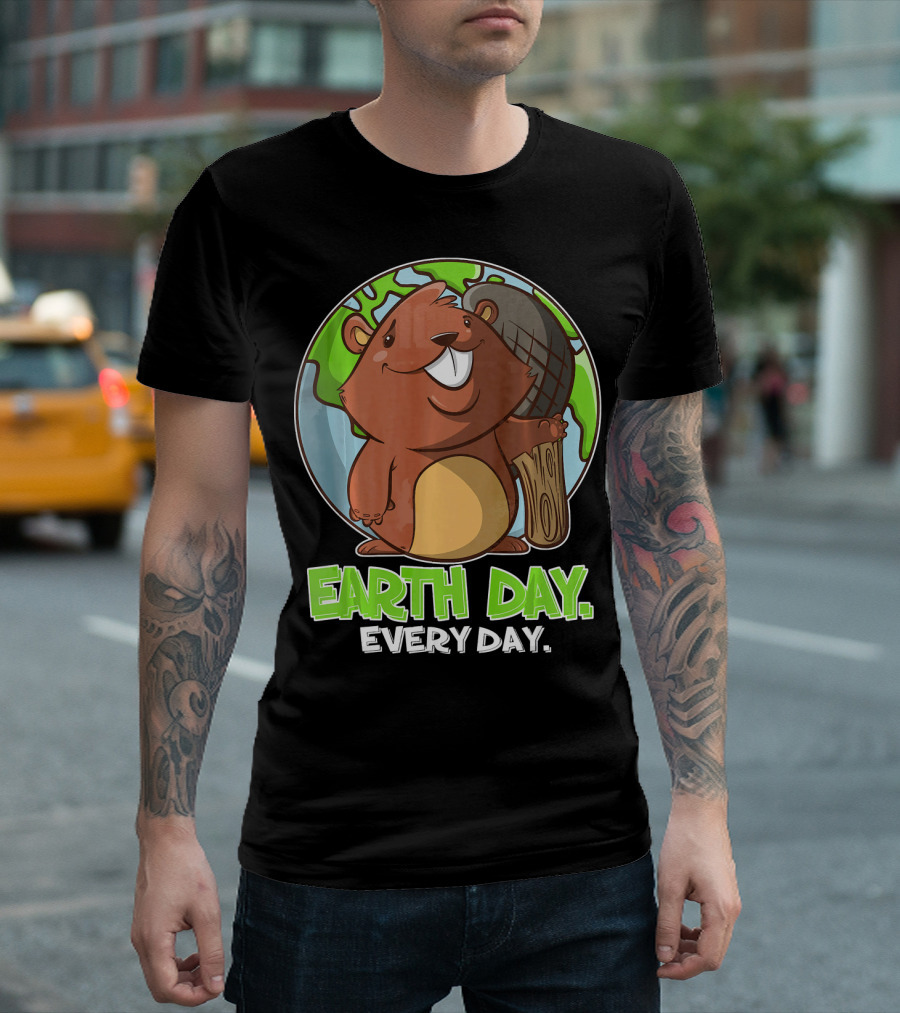 Earth Day Every Day Cute Beaver And Planet T-Shirt