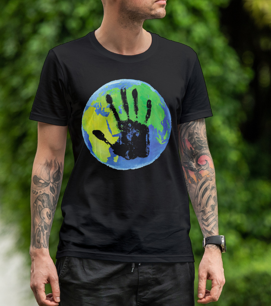 Earth Day Globe With Handprint Nature Conservation T-Shirt
