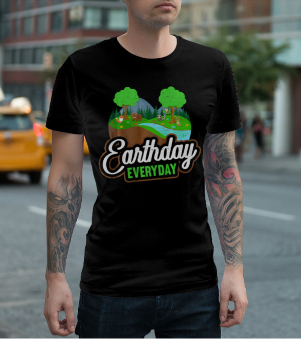 Earth Day Every Day Conservation Wildlife Nature Scene T-Shirt