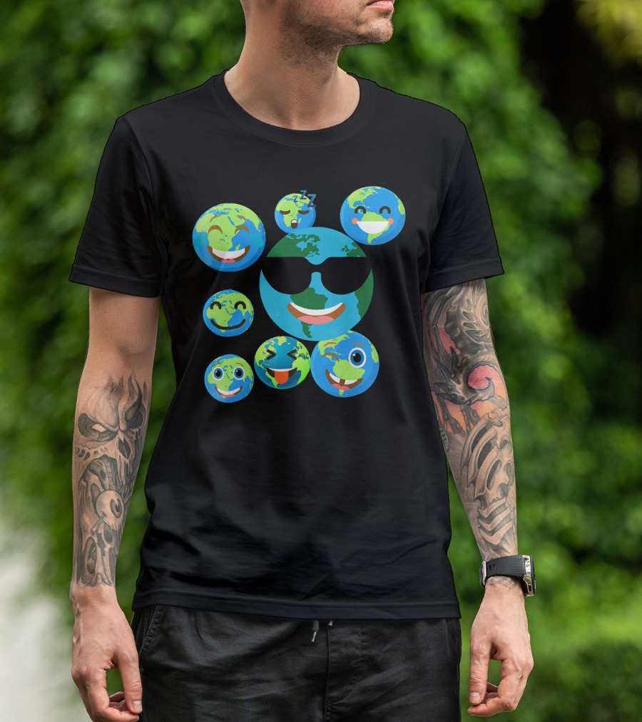 Cute Earth Emoji Smileys Emotion Faces T-Shirt