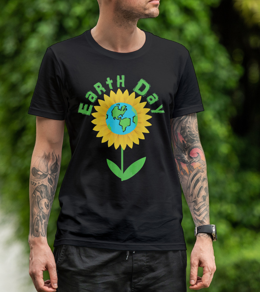 Earth Day Sunflower With Globe For Science Teacher T-Shirt