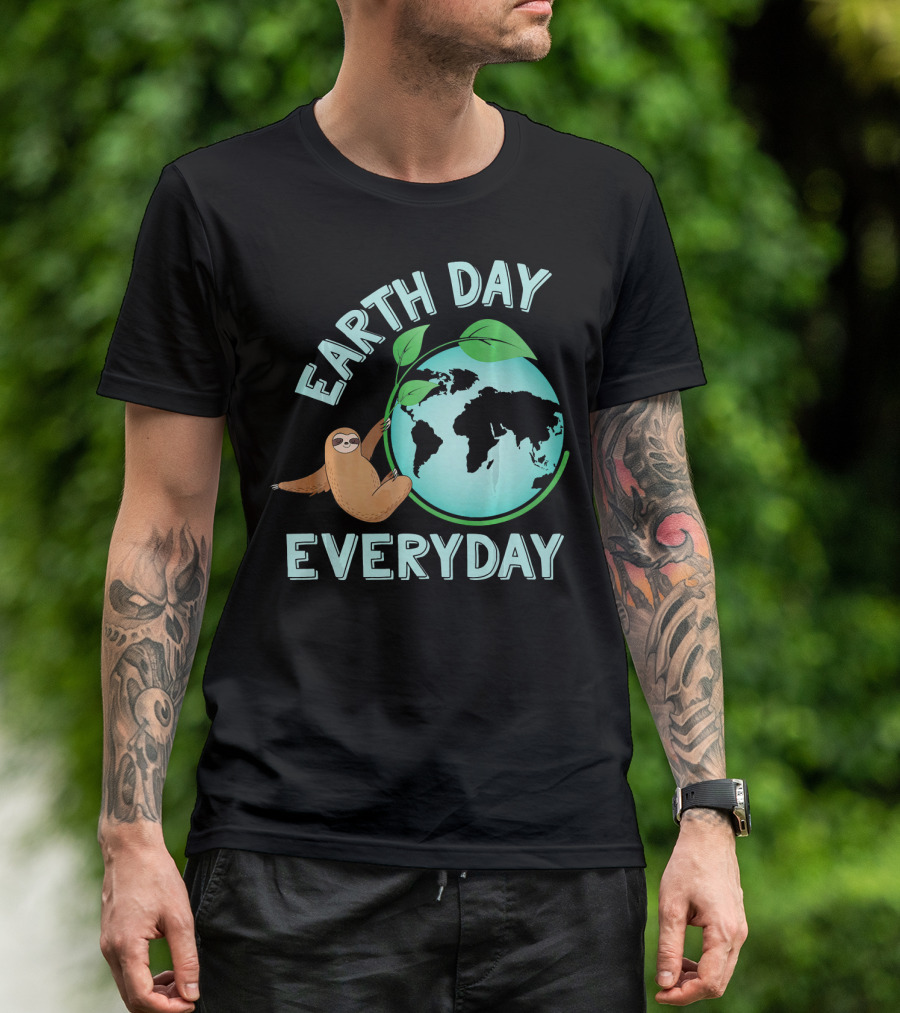 Earth Day Everyday Sloth Hanging On Globe Kids Women T-Shirt
