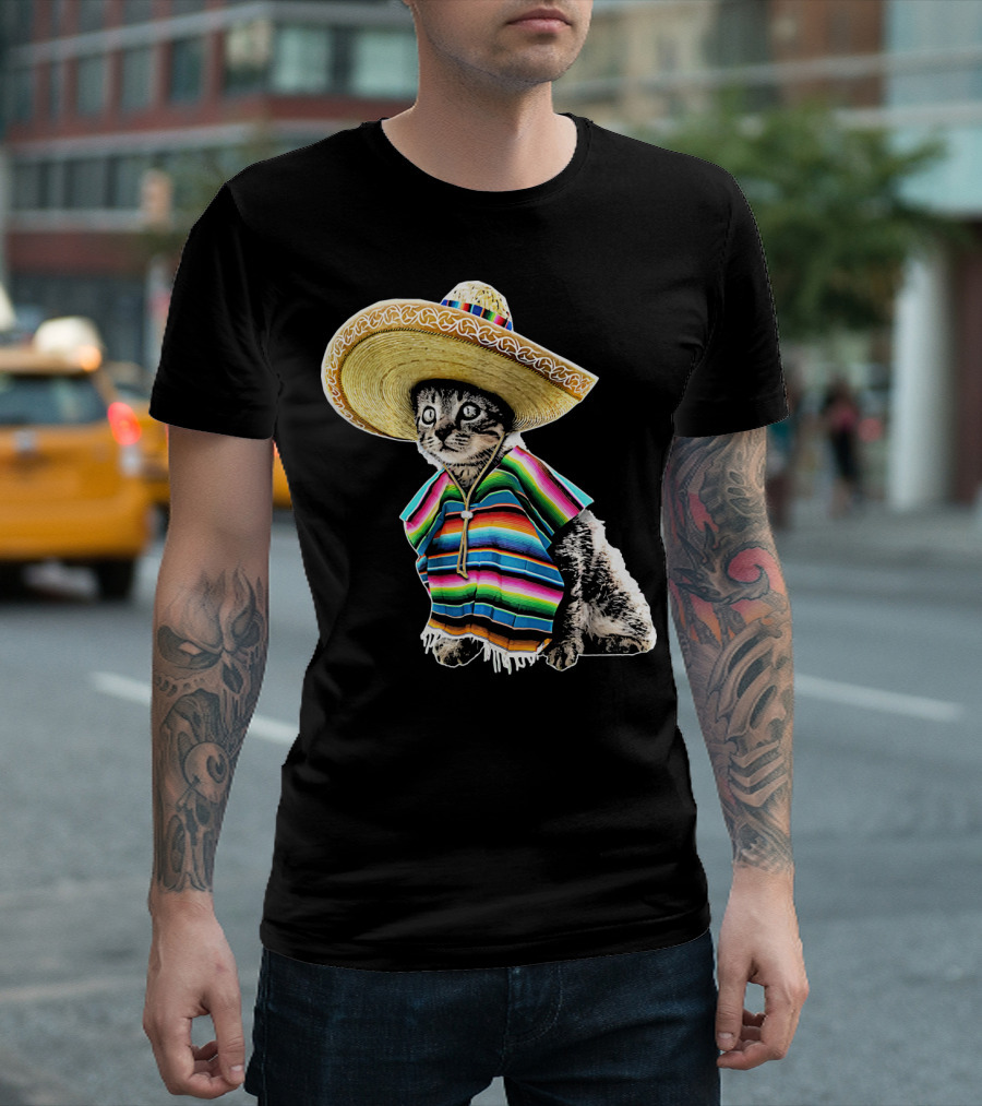 Cinco De Mayo Cat Sombrero Funny Fiesta Kitten T-Shirt