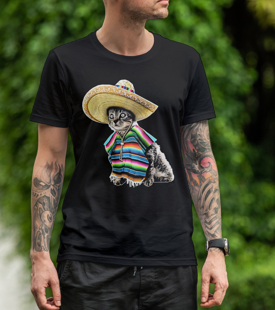 Cinco De Mayo Cat Sombrero Funny Fiesta Kitten T-Shirt