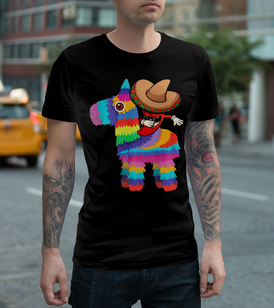 Dabbing Chili Pepper Piñata Cinco Sombrero Fun T-Shirt