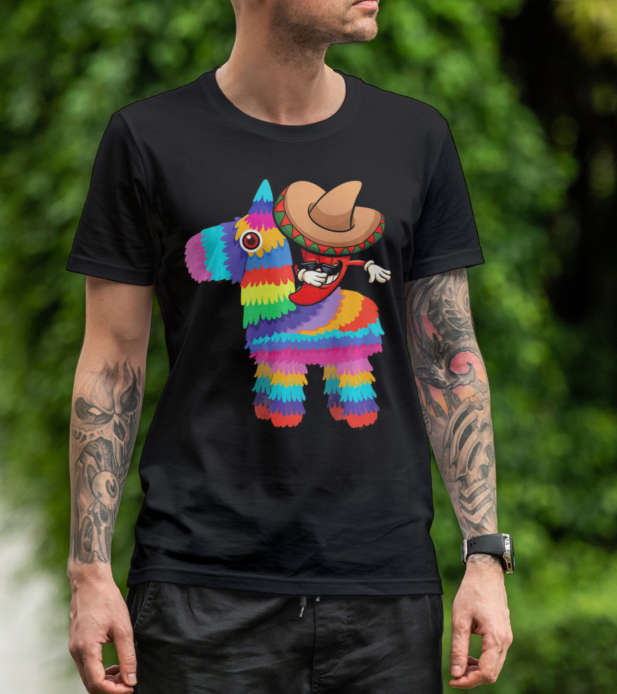 Dabbing Chili Pepper Piñata Cinco Sombrero Fun T-Shirt