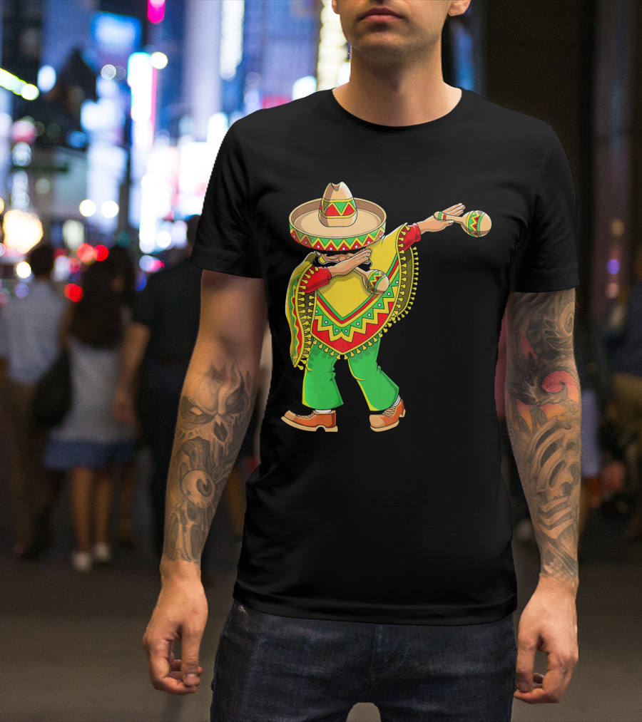Dabbing Sombrero And Poncho With Maracas Fun T-Shirt