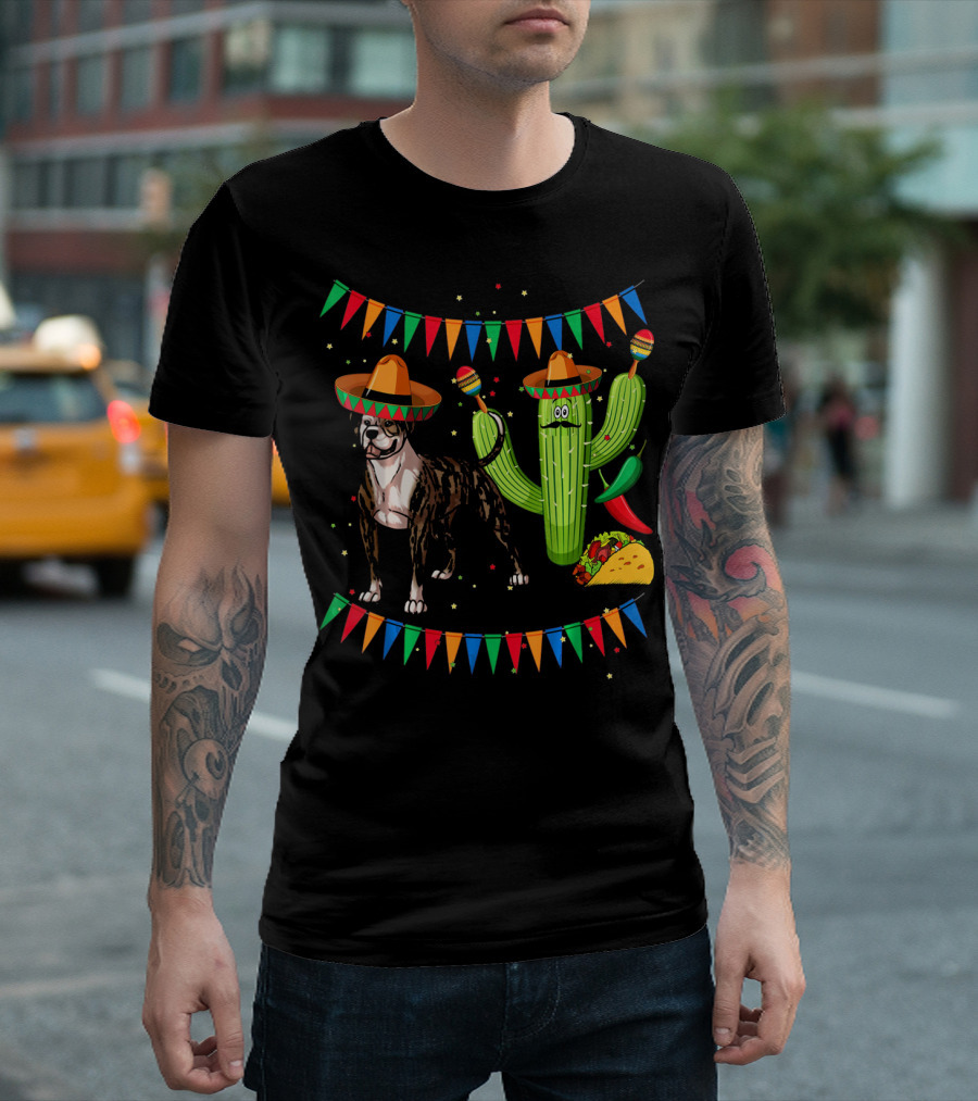 Sombrero American Bulldog Dog Mexico Cactus Chili Taco Fiesta T-Shirt