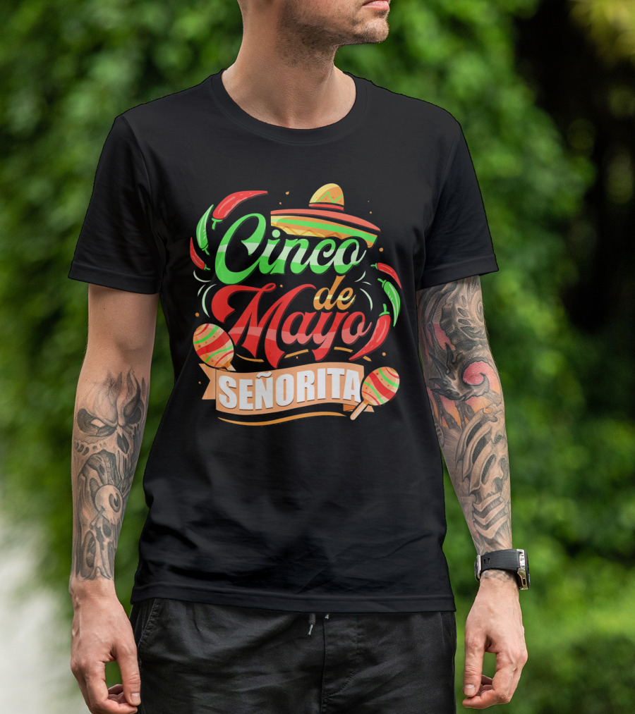 Cinco De Mayo Senorita Sombrero Maracas Chiles T-Shirt