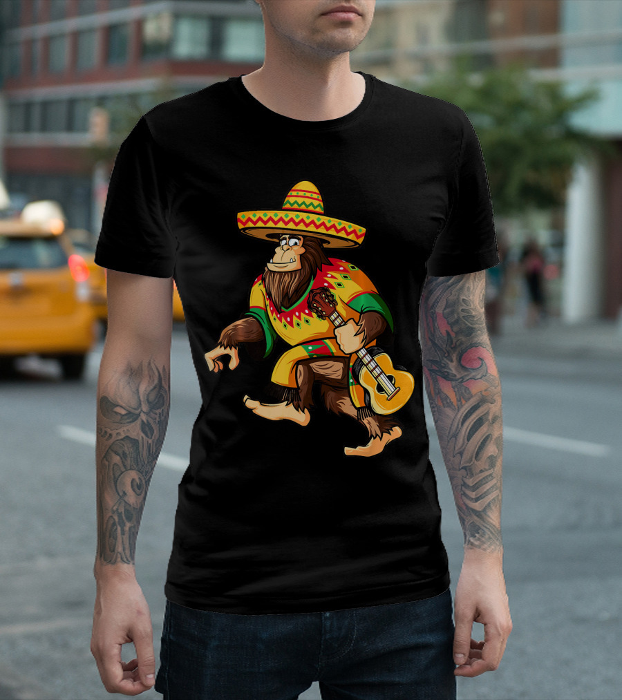 Funny Bigfoot El Squatcho Cinco De Mayo Sombrero Guitar T-Shirt