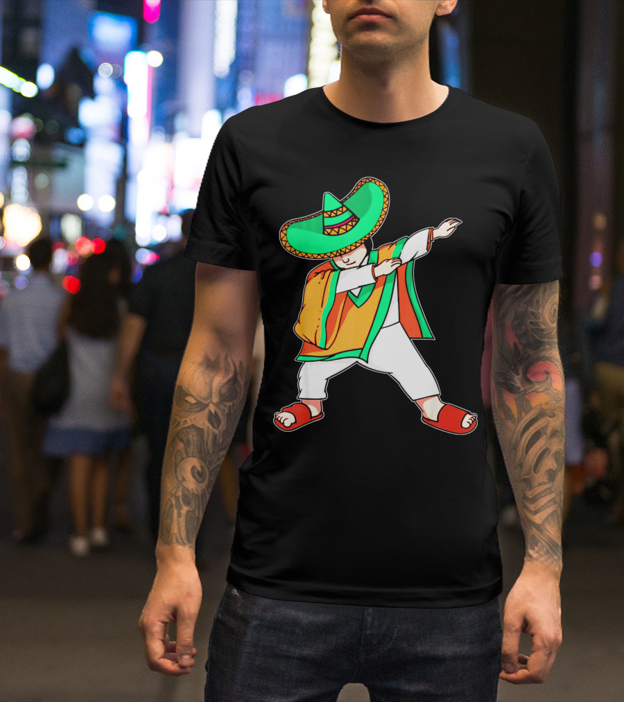Mexican Poncho Sombrero Dabbing Cinco De Mayo T-Shirt