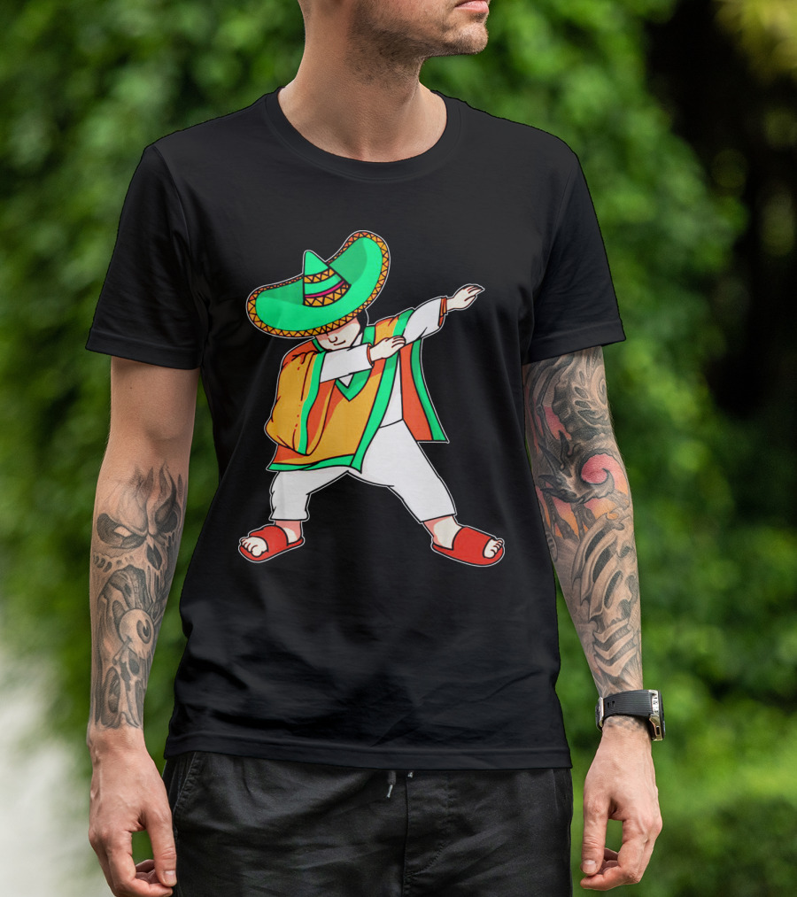 Mexican Poncho Sombrero Dabbing Cinco De Mayo T-Shirt