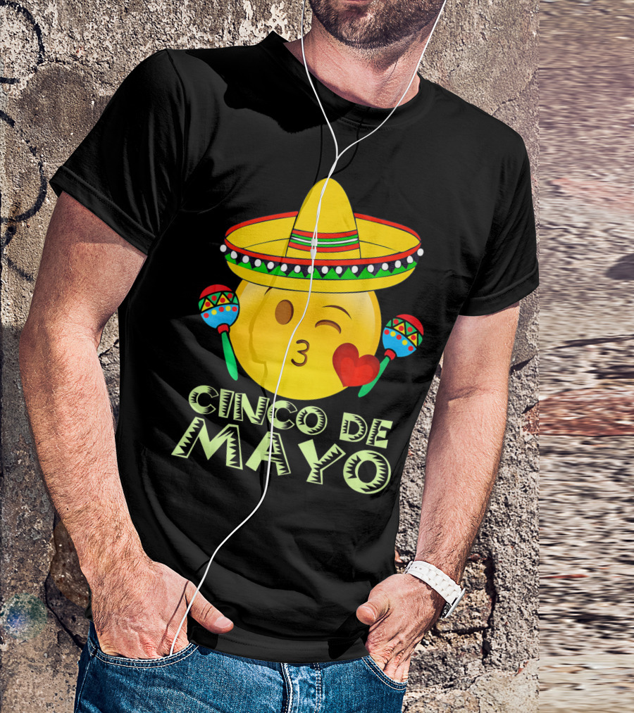 Cinco De Mayo Emoji Sombrero Maracas Kids Women Kisses T-Shirt
