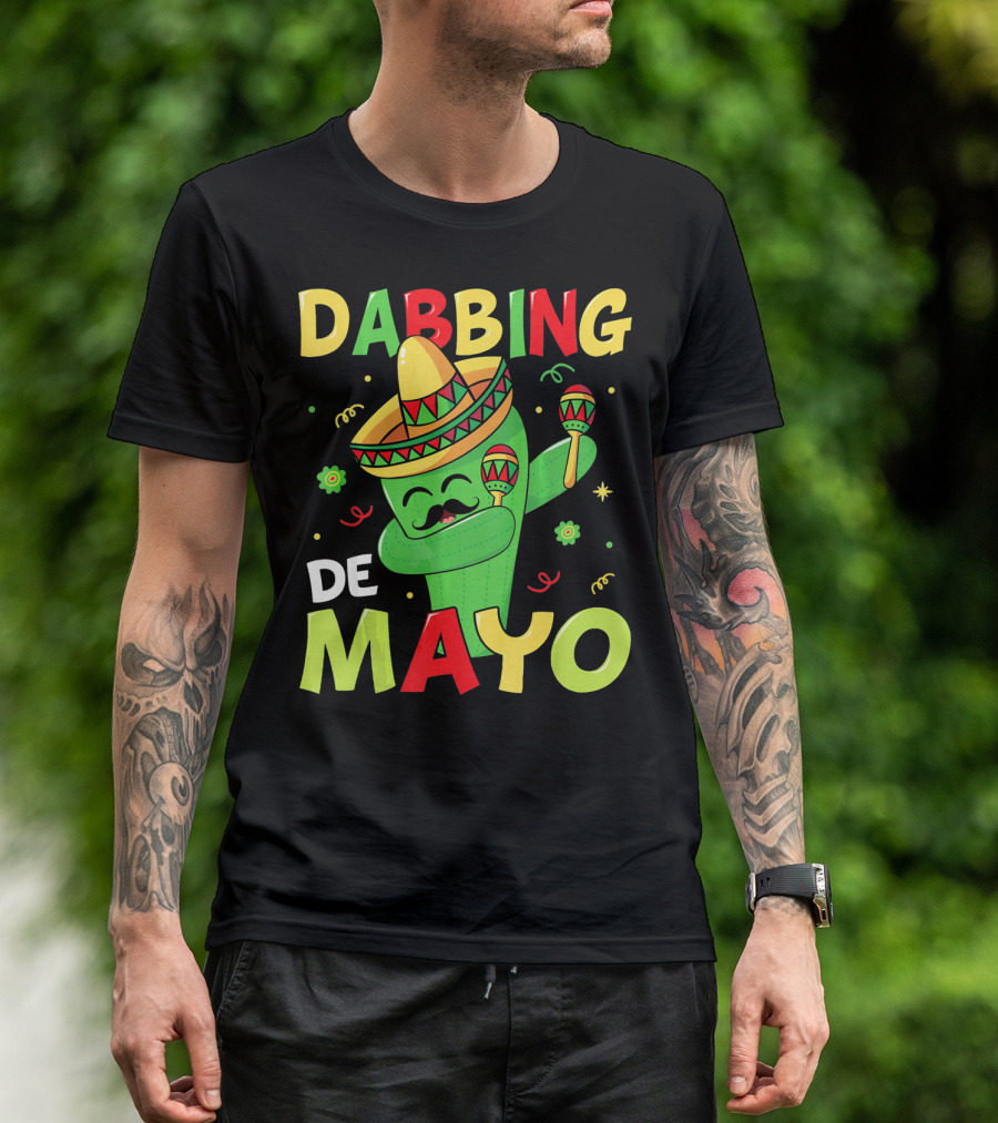 Dabbing Cactus Cinco De Mayo Sombrero Maracas T-Shirt