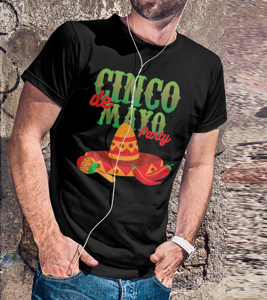 Cinco De Mayo Party Sombrero Maracas Peppers T-Shirt
