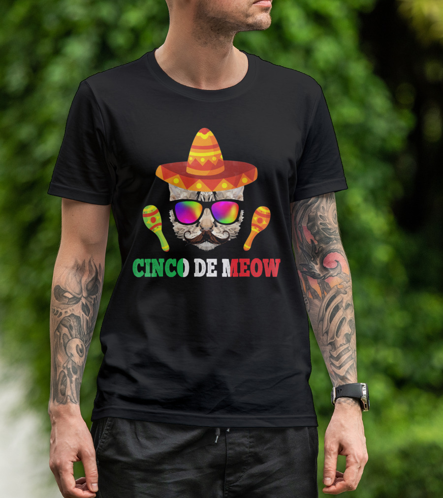 Cinco De Meow Cat Sombrero Maracas Funny T-Shirt