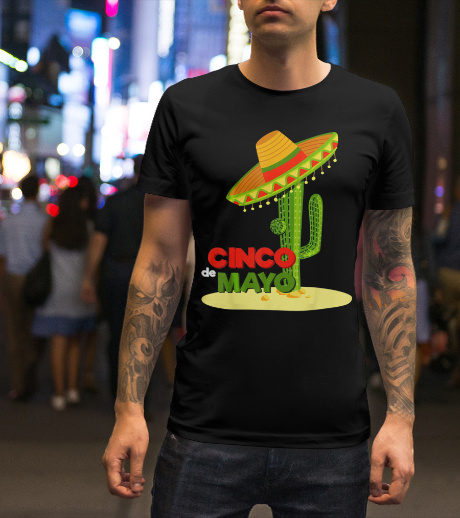 Fiesta Cinco De Mayo Cactus With Sombrero T-Shirt