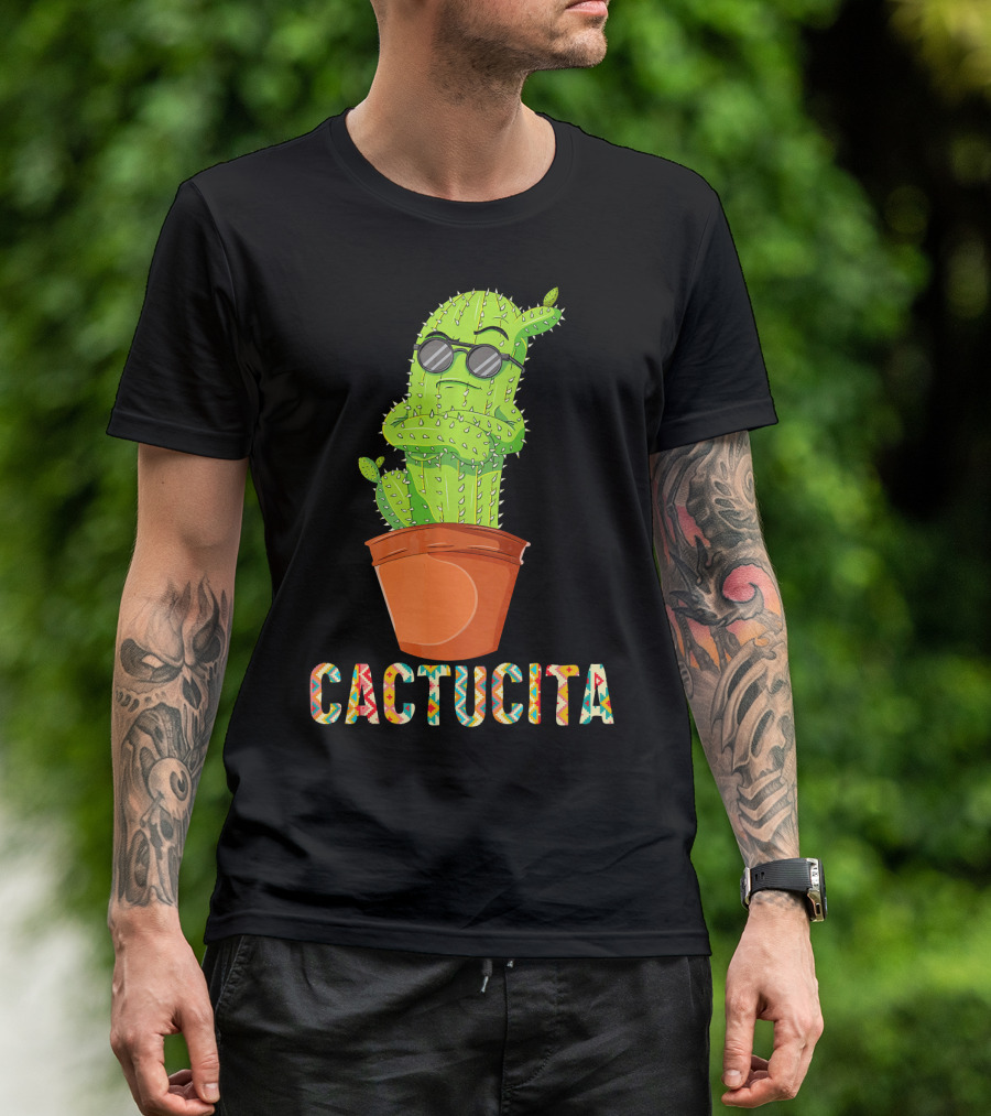 Mamacita Cactus Cactucita Cinco De Mayo Cactus With Sunglasses In Pot T-Shirt