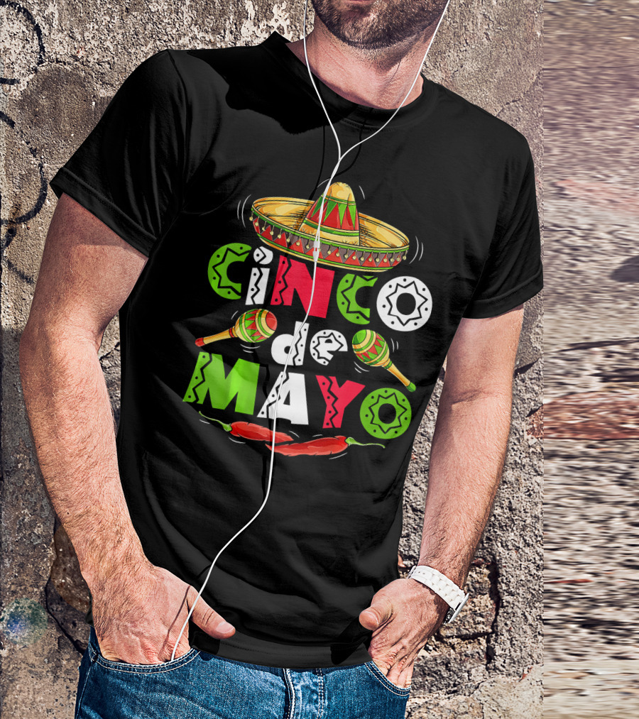 Cinco De Mayo Sombrero Maracas Chillies T-Shirt