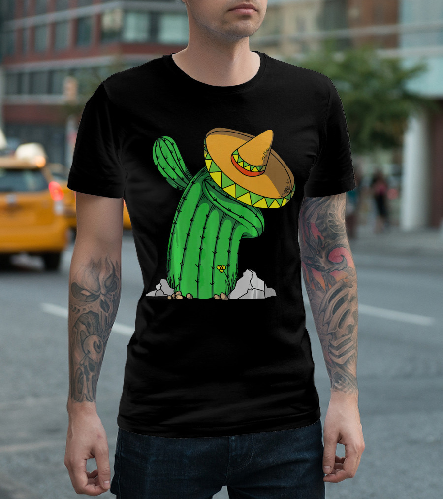Cinco De Mayo Dabbing Cactus With Sombrero Fun T-Shirt