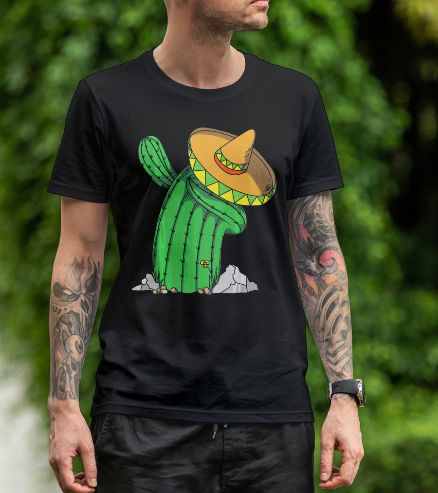Cinco De Mayo Dabbing Cactus With Sombrero Fun T-Shirt