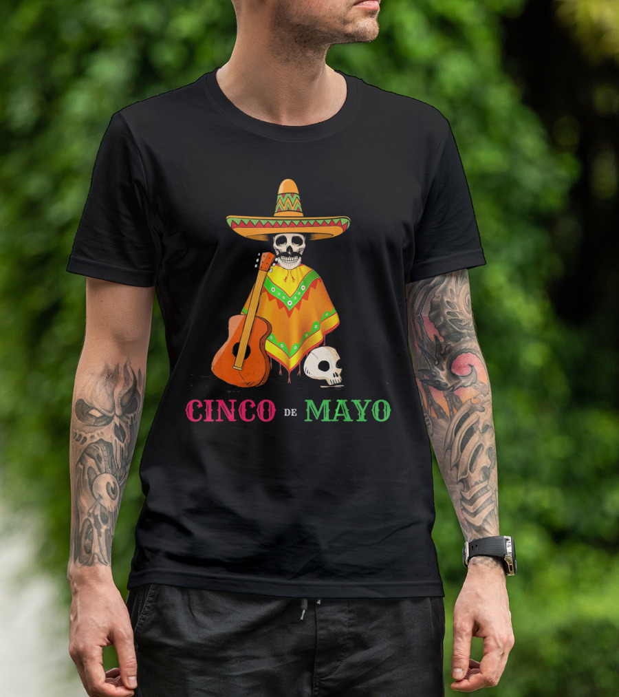 Cinco De Mayo Sombrero Skull Poncho Guitar T-Shirt