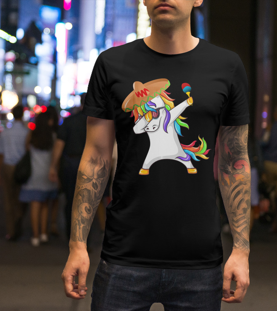 Sombrero Unicorn Dabbing With Maracas Cinco De Mayo T-Shirt