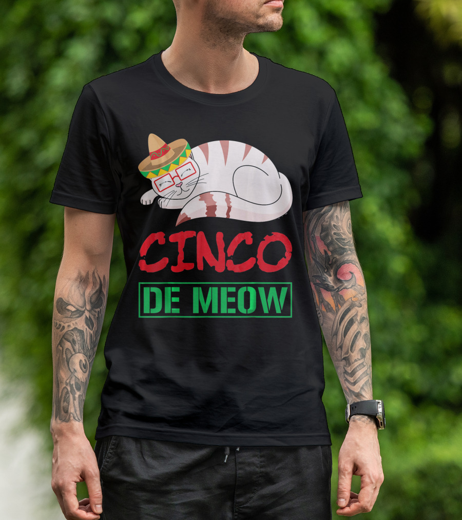 Cinco De Meow Funny Kitty With Sombrero Celebrating Mexican Holiday T-Shirt