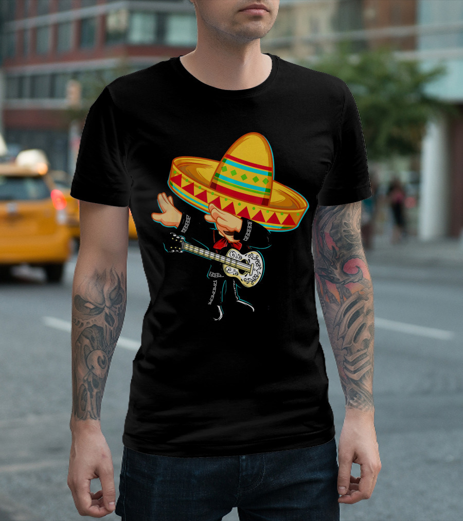 Dabbing Mexican Mariachi with Guitar Sombrero Cinco de Mayo T-Shirt