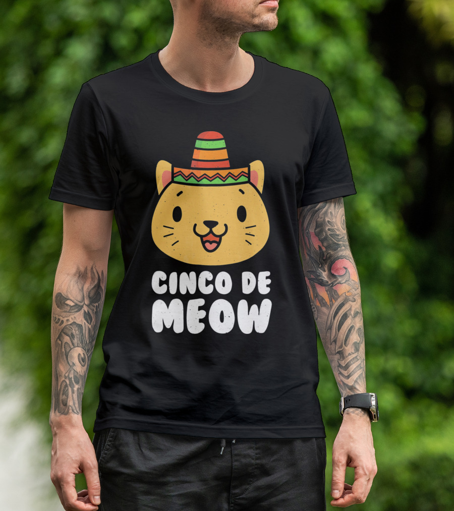 Cinco De Meow Funny Cat With Sombrero Cinco De Mayo T-Shirt