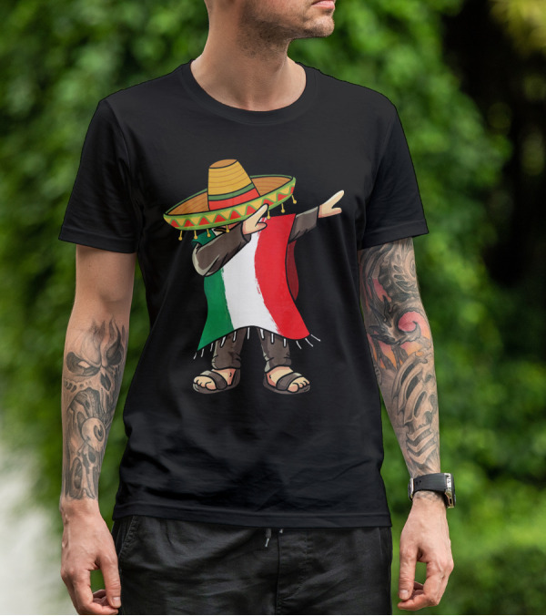 Mexican Flag Poncho Man Dabbing Cinco De Mayo Sombrero T-Shirt