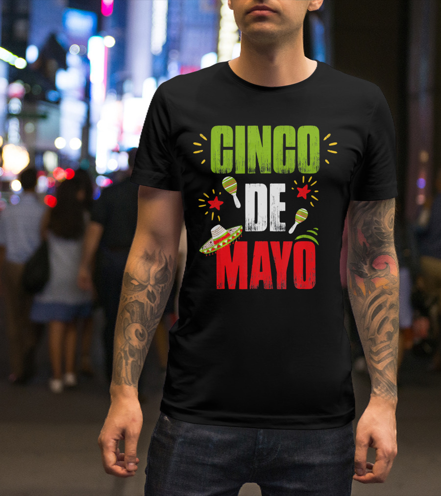 Cinco De Mayo Sombrero Maracas T-Shirt