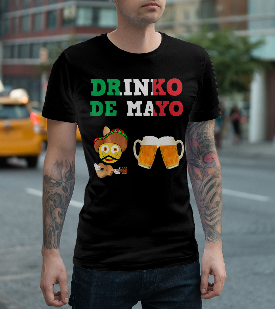 Drinko De Mayo Sombrero Guitar Emoji Beer Mugs T-Shirt