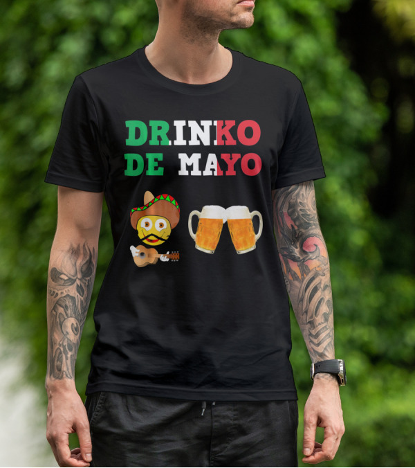 Drinko De Mayo Sombrero Guitar Emoji Beer Mugs T-Shirt