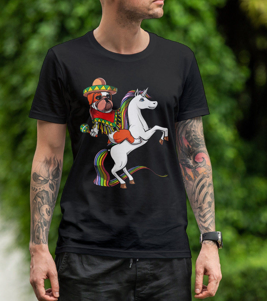 English Bulldog Riding Unicorn Cinco De Mayo Fiesta Hat And Maracas T-Shirt