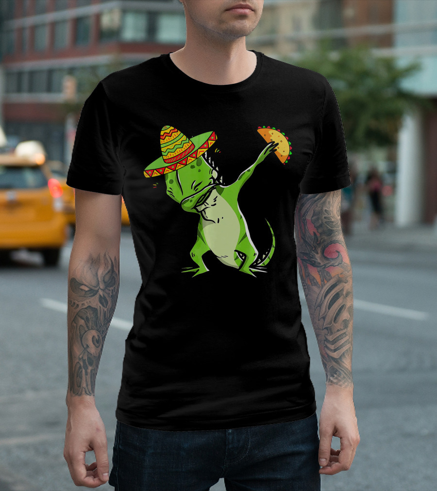 Cinco De Mayo Iguana Dabbing with Taco and Sombrero T-Shirt