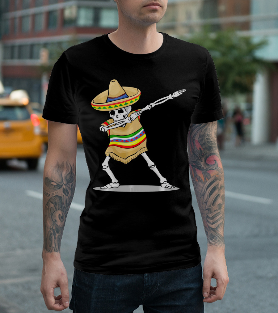 Cinco De Mayo Dabbing Skeleton Sombrero Poncho T-Shirt
