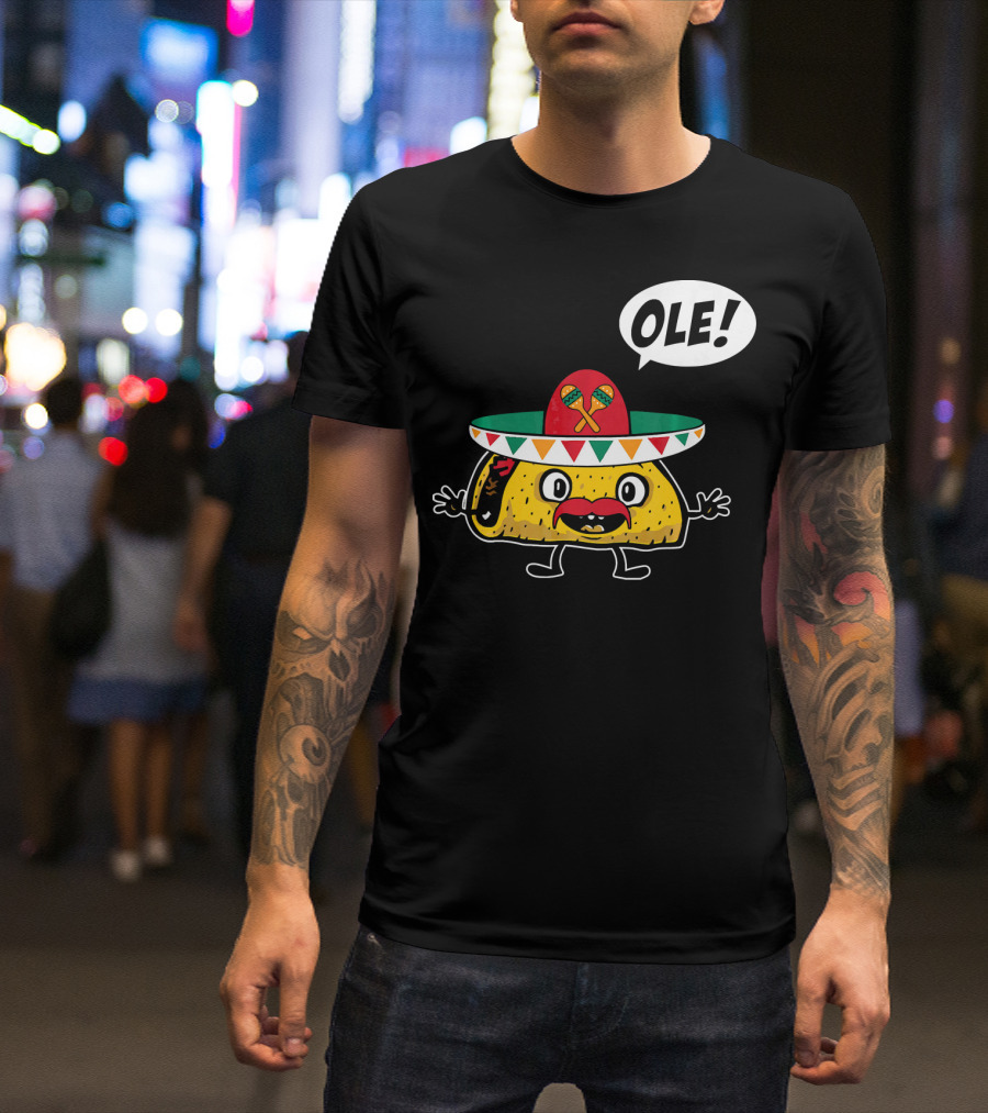 Ole Funny Taco With Sombrero For Cinco De Mayo T-Shirt