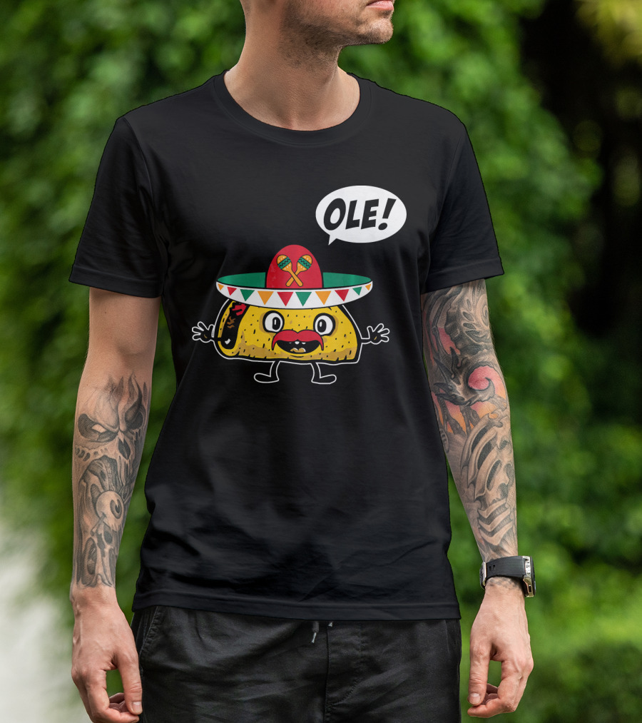 Ole Funny Taco With Sombrero For Cinco De Mayo T-Shirt