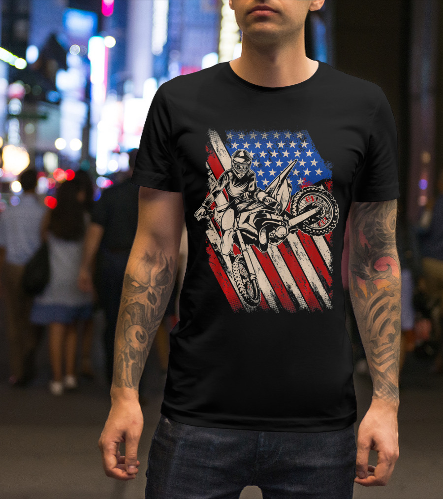 Vintage Dirt Bike Motocross With American Flag Background T-Shirt