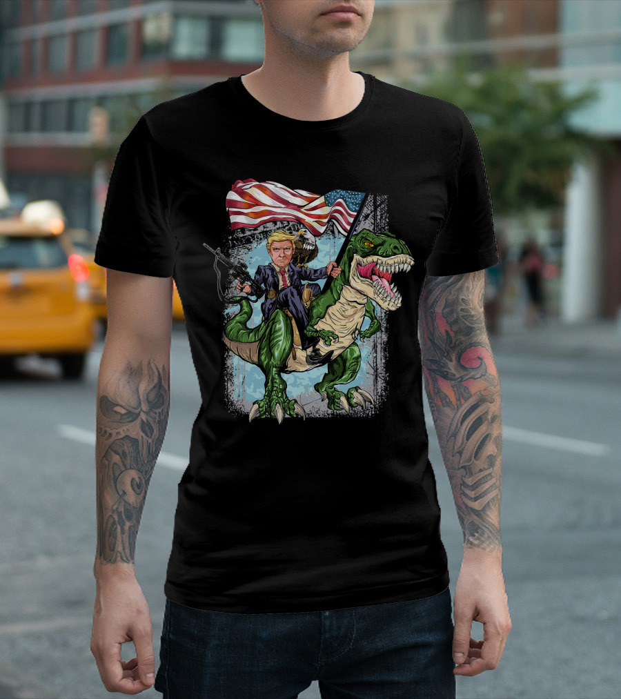 4th Of July Trump Riding T-Rex With American Flag And Bald Eagle T-Shirt