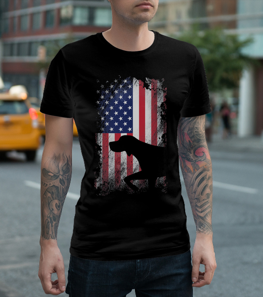 German Shorthaired Pointer Silhouette with American Flag Background T-Shirt