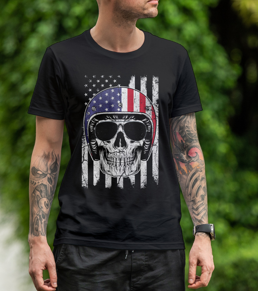 Patriotic 4th Of July American Flag Skull With Motorcycle Helmet T-Shirt