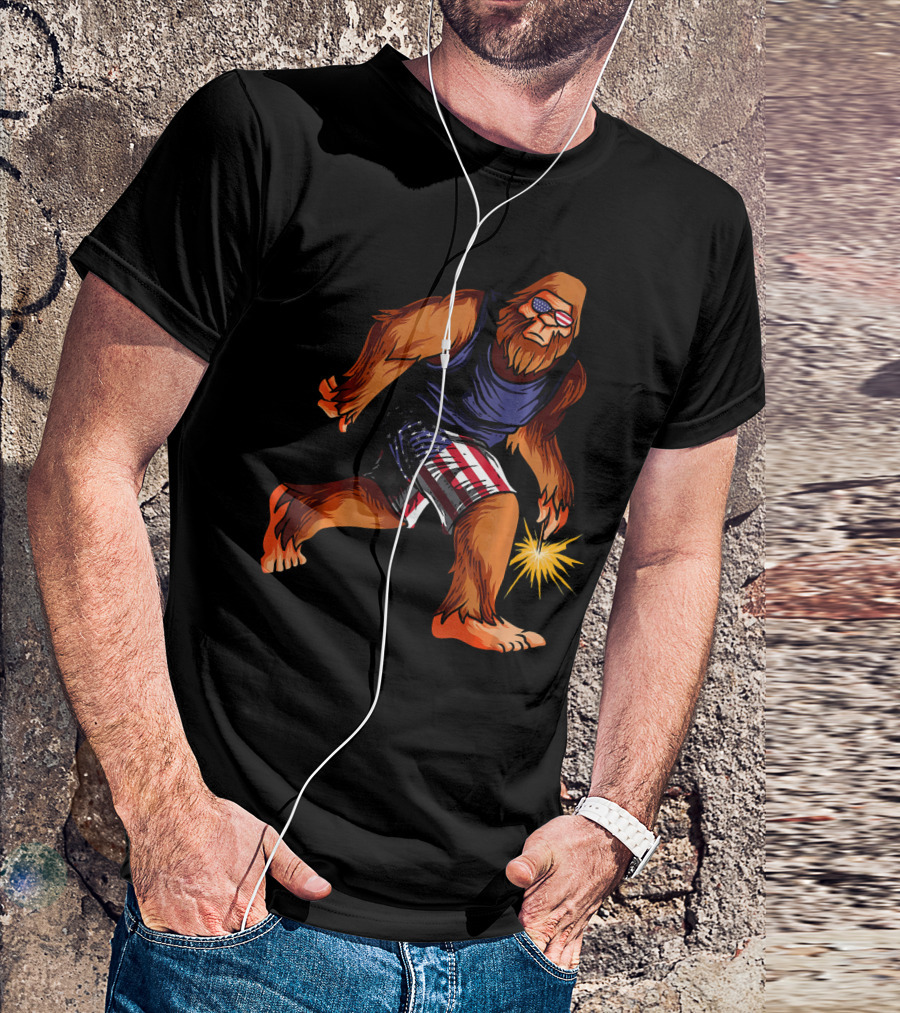 Bigfoot In American Flag Shorts With Fourth Of July Sparkler T-Shirt