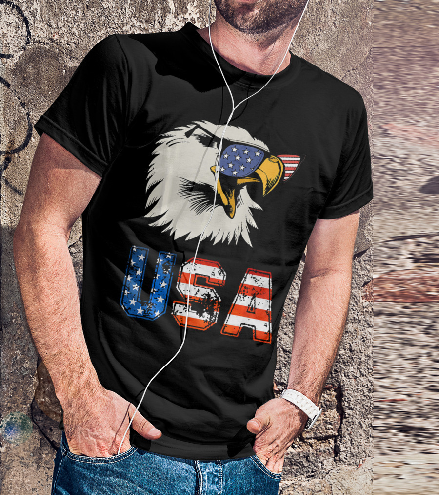 USA Patriotic Eagle American Eagle Flag Sunglasses T-Shirt